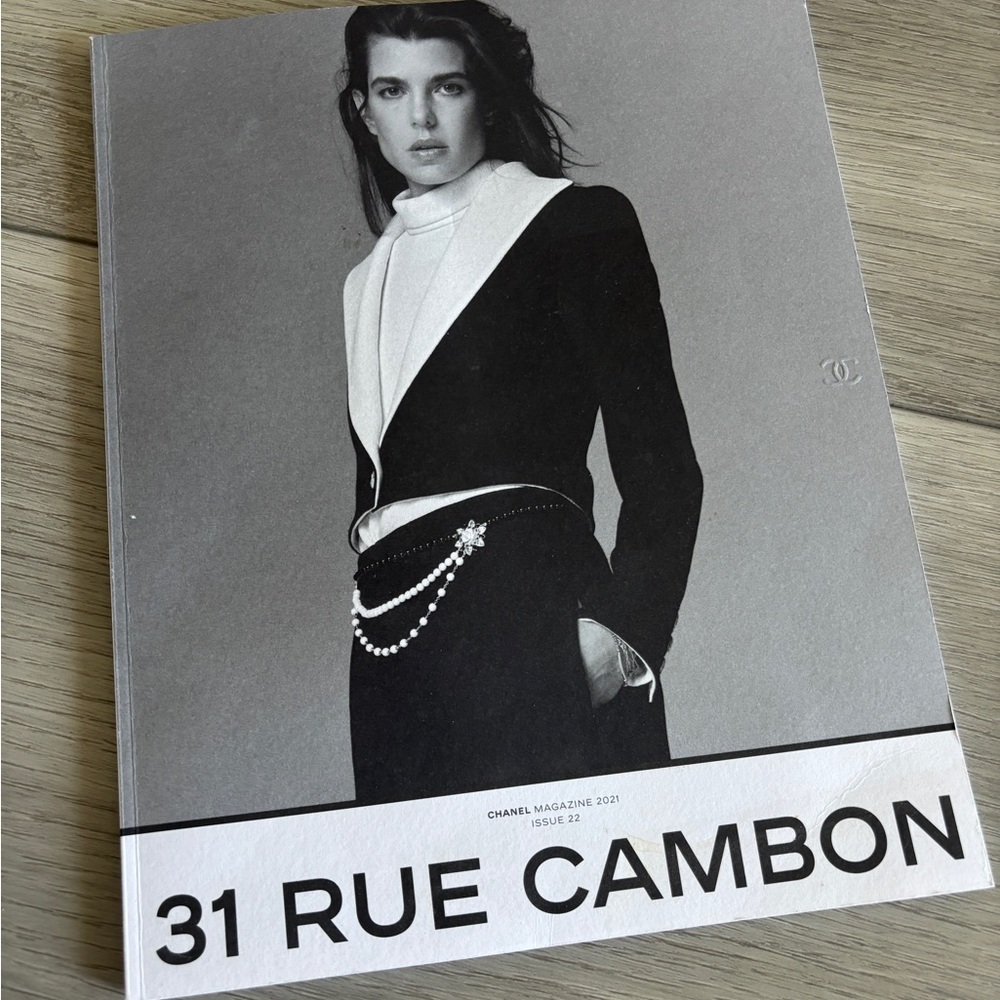 CHANEL Black and White Fashion Magazine 2021 / Issue 22